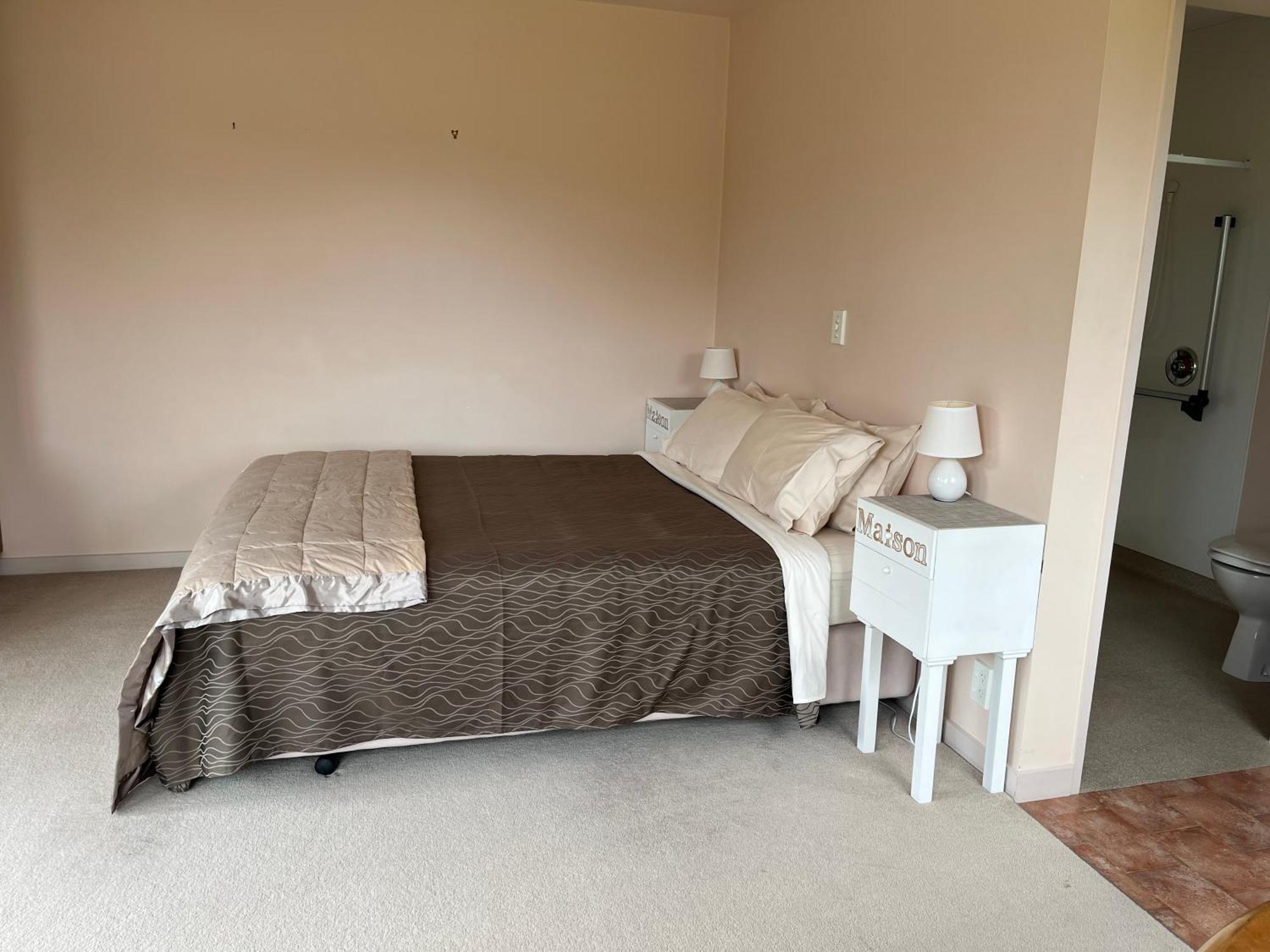 Carrickfergus Cottage Unit 1 Harihari Exterior photo